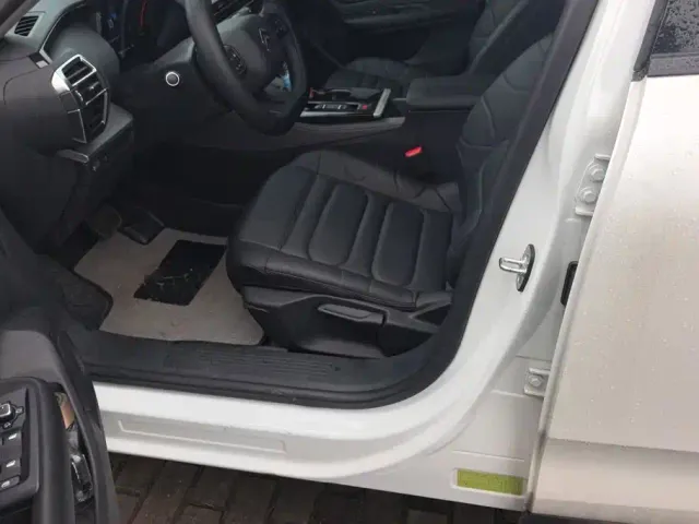 Citroen C5 X — Фото автомобиля 9