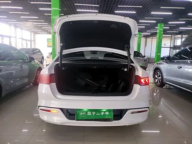 BYD Qin PLUS — Фото автомобиля 18