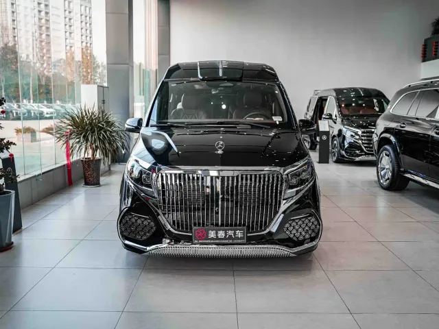 Mercedes-Benz V-Class — Фото автомобиля 2