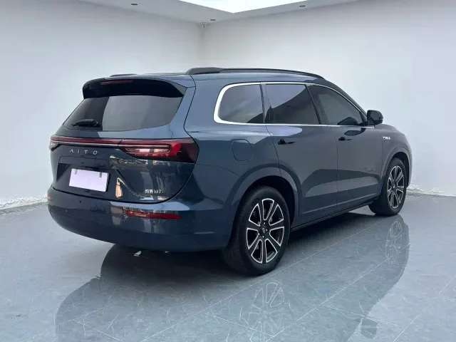 Aito M7 — Фото автомобиля 6