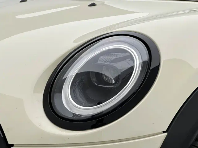 MINI Hatch — Фото автомобиля 24