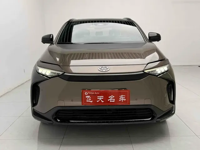 Фотография автомобиля — Toyota FAW Toyota bZ4X