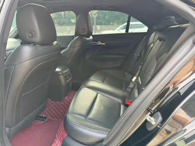 Cadillac CT4 — Фото автомобиля 5