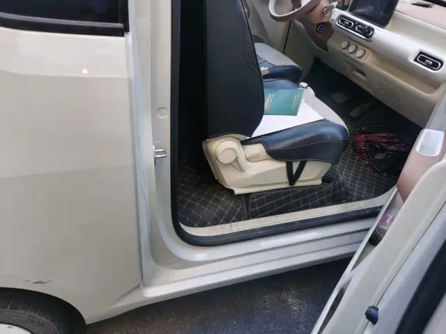 Wuling Hongguang Mini EV — Фото автомобиля 19