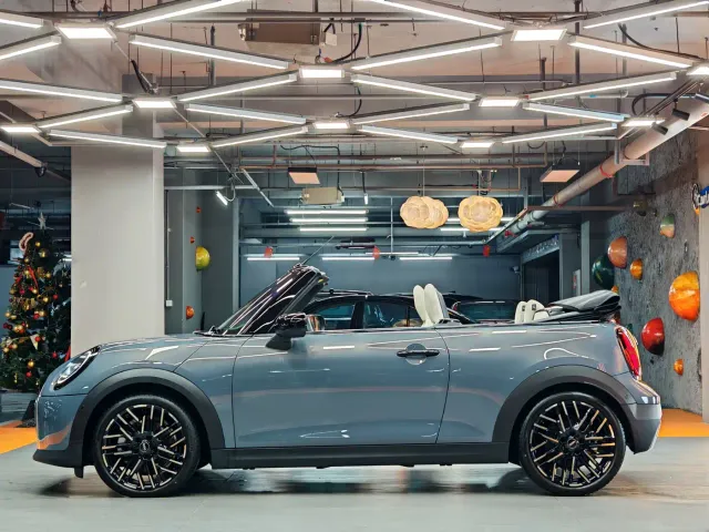 MINI Hatch — Фото автомобиля 12