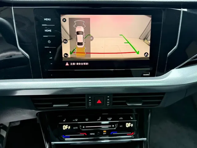 Volkswagen Passat — Фото автомобиля 9