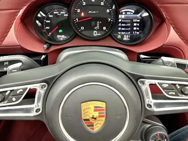 Porsche 718 — Фото автомобиля 9