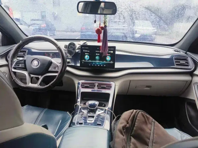 BYD Qin PLUS — Фото автомобиля 12