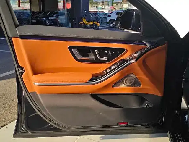 Mercedes-Benz S-Class — Фото автомобиля 13