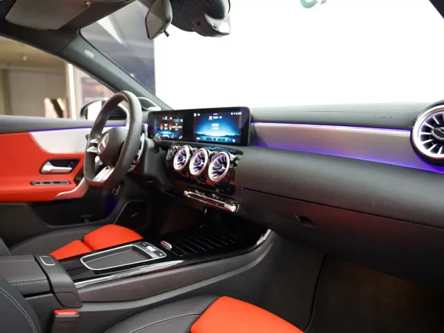 Mercedes-Benz A-Class AMG — Фото автомобиля 5