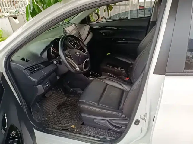 Toyota YARiS L Zhi Xuan — Фото автомобиля 14