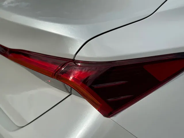 Toyota Avalon — Фото автомобиля 25