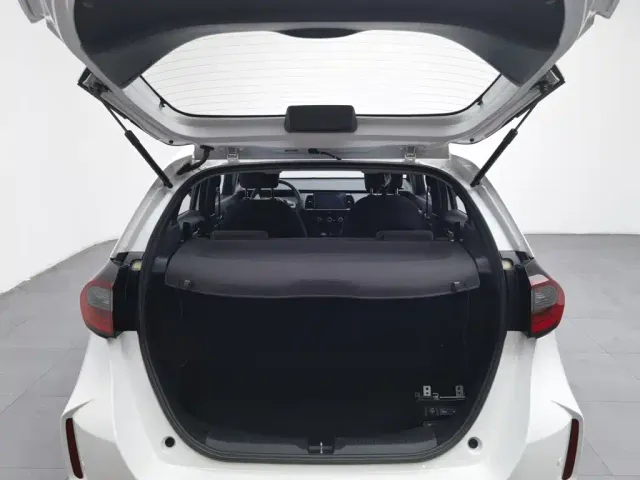 Honda Fit — Фото автомобиля 16