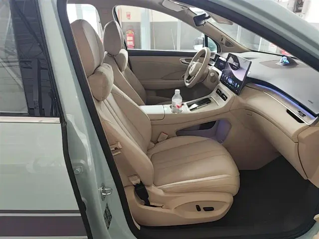 Shangjie SUV — Фото автомобиля 24