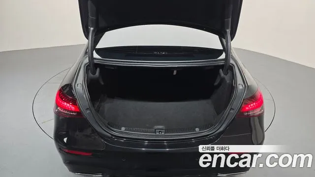 Mercedes-Benz E-Class W213 — Фото автомобиля 17