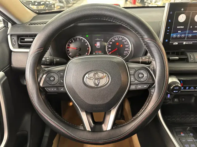 Toyota Wildlander — Фото автомобиля 13