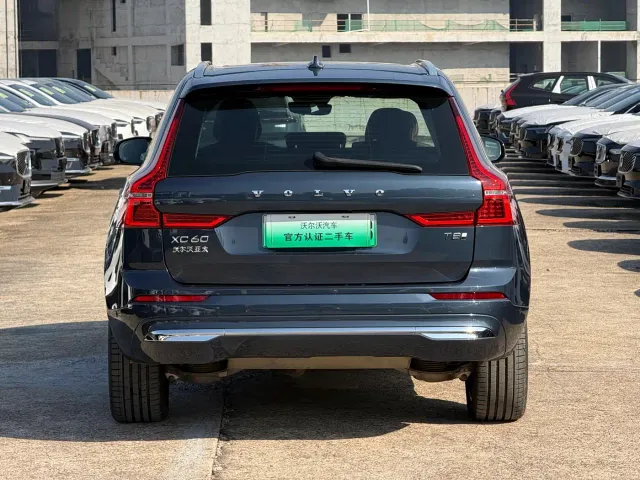 Volvo XC60 — Фото автомобиля 5