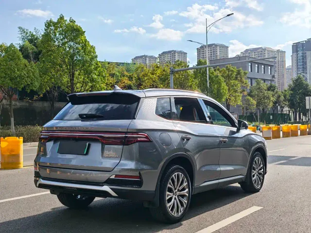 BYD Song Pro — Фото автомобиля 9
