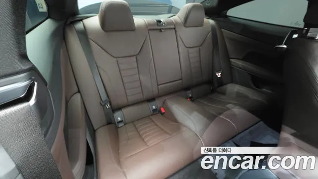 BMW 4 Series G22 — Фото автомобиля 16