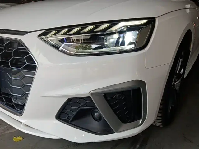 Audi A4L — Фото автомобиля 23