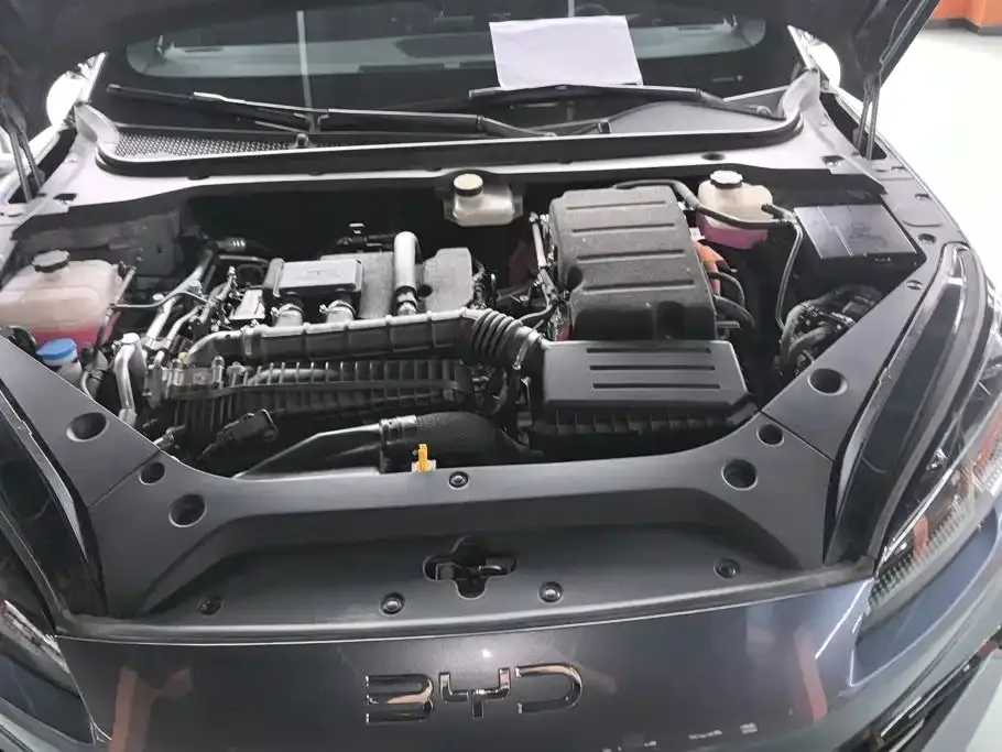 BYD Seal 06 New Energy 2025 DM-i Smart Drive Edition 120KM Luxury — Фото автомобиля 10