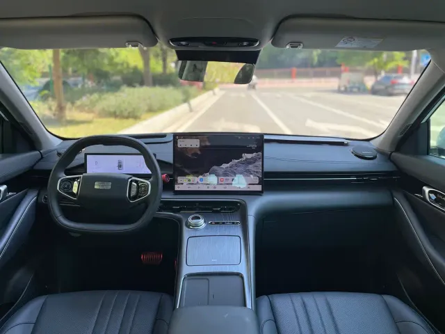 Geely Galaxy E5 — Фото автомобиля 10