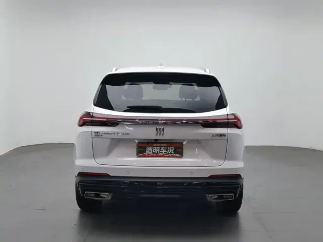 Buick Envision Plus — Фото автомобиля 4
