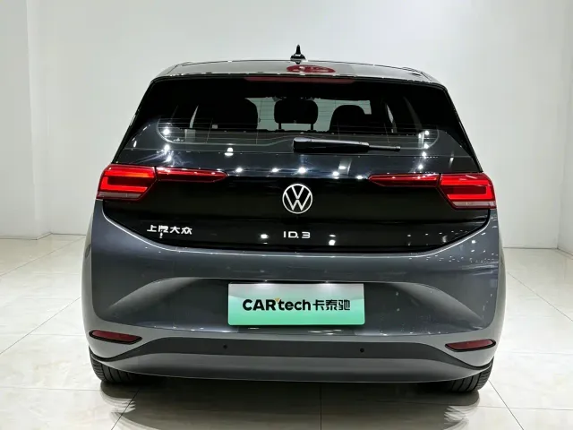 Volkswagen ID.3 — Фото автомобиля 17