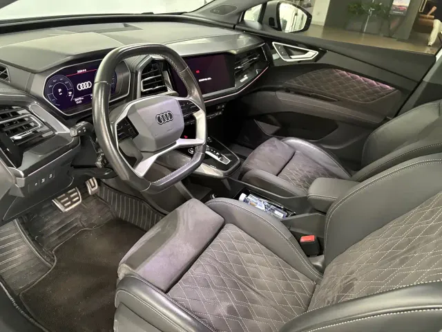 Audi Q4 e-tron — Фото автомобиля 6
