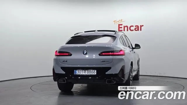 BMW X4 xDrive20i M Sport — Фото автомобиля 4