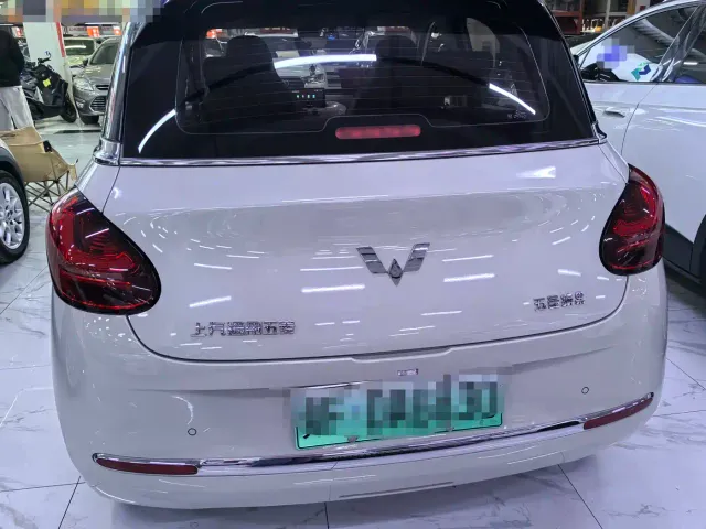 Wuling Bingo — Фото автомобиля 5