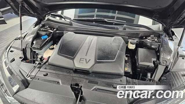 Kia EV6 — Фото автомобиля 6