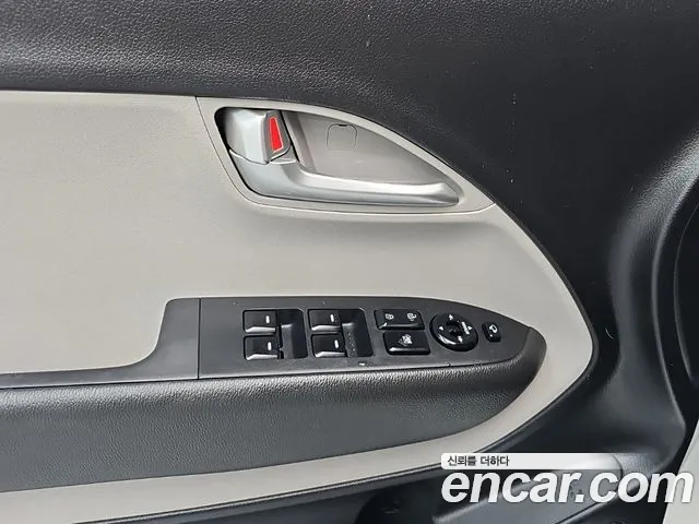 Kia RAY Новый Kia Ray Фургон — Фото автомобиля 13
