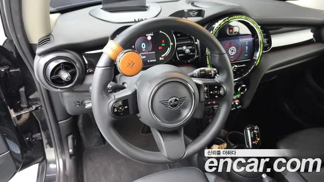 Mini Cooper Cooper Classic — Фото автомобиля 13