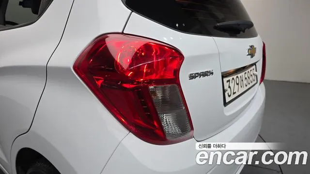 Chevrolet Spark — Фото автомобиля 23