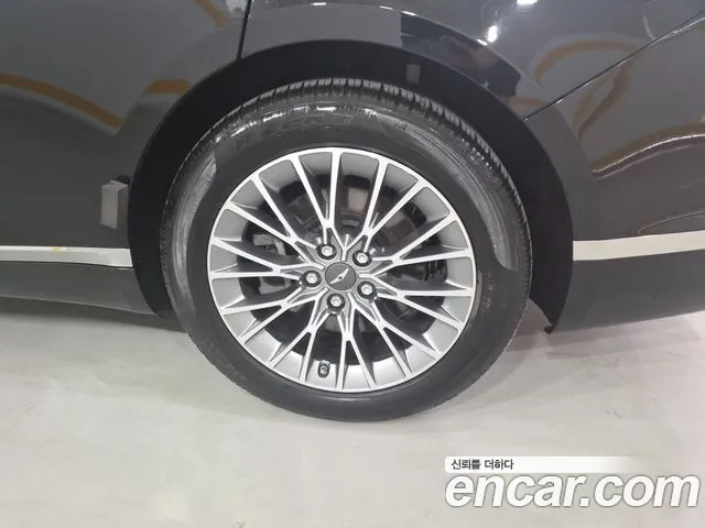 Genesis G80 RG3 — Фото автомобиля 17