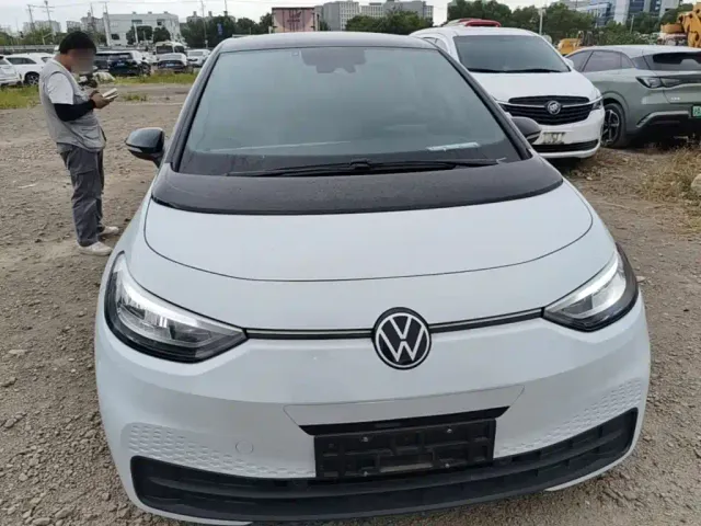 Volkswagen Volkswagen ID.3 2023 Pure Smart Edition — Фото автомобиля 2