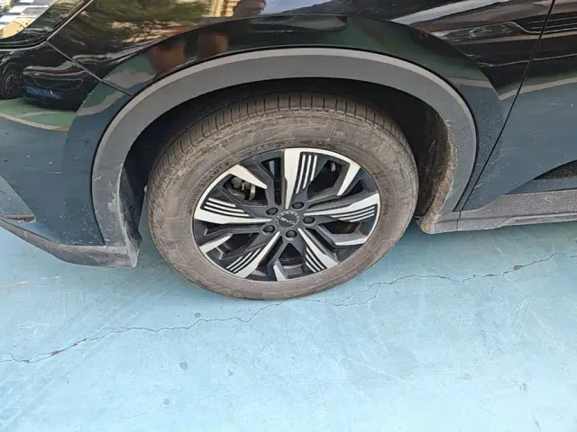 BYD Seal 05 DM-i — Фото автомобиля 22