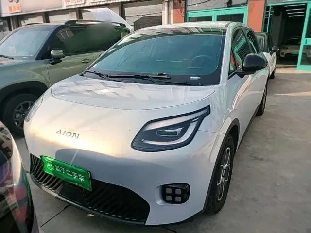 GAC Aion UT — Фото автомобиля 2