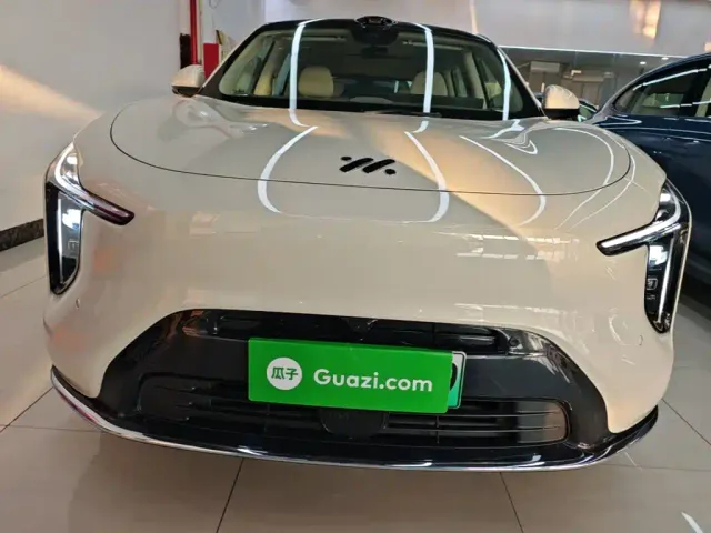 IM Motors LS6 — Фото автомобиля 2