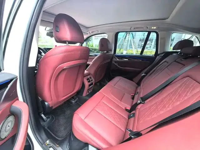 BMW X3 — Фото автомобиля 11