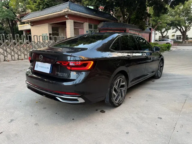 Volkswagen Sagitar — Фото автомобиля 16
