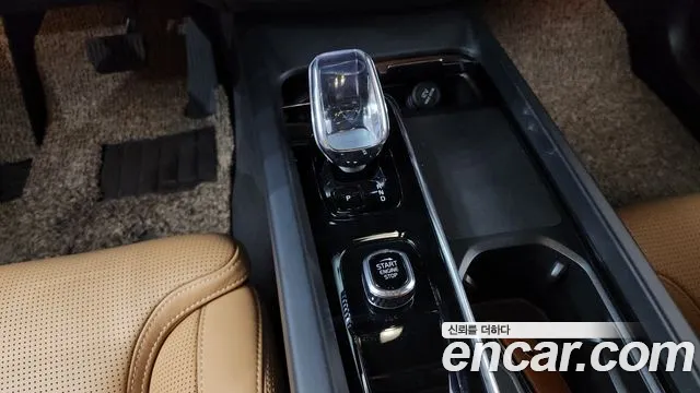 Volvo XC60 Generation 2 — Фото автомобиля 9
