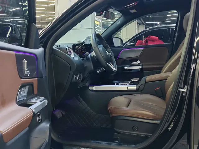 Mercedes-Benz GLB-Class — Фото автомобиля 7