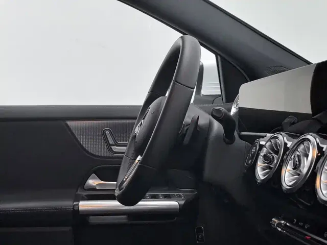 Mercedes-Benz GLA-Class — Фото автомобиля 22