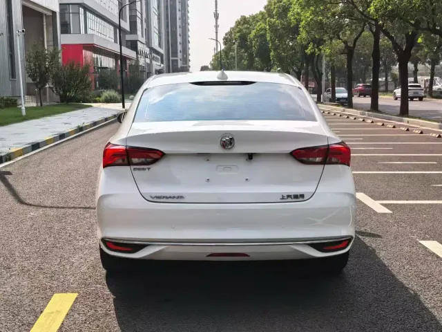 Buick Verano — Фото автомобиля 5