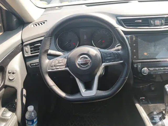 Nissan X-Trail — Фото автомобиля 15