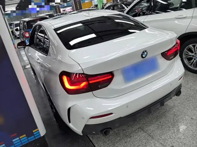 BMW 1 Series — Фото автомобиля 4