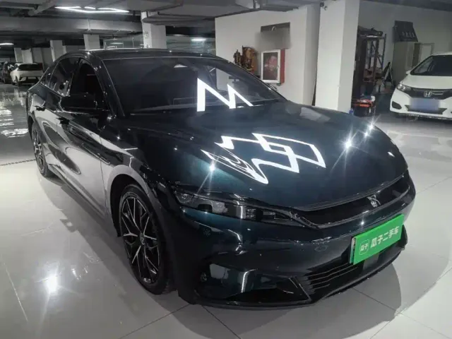 BYD Han — Фото автомобиля 3