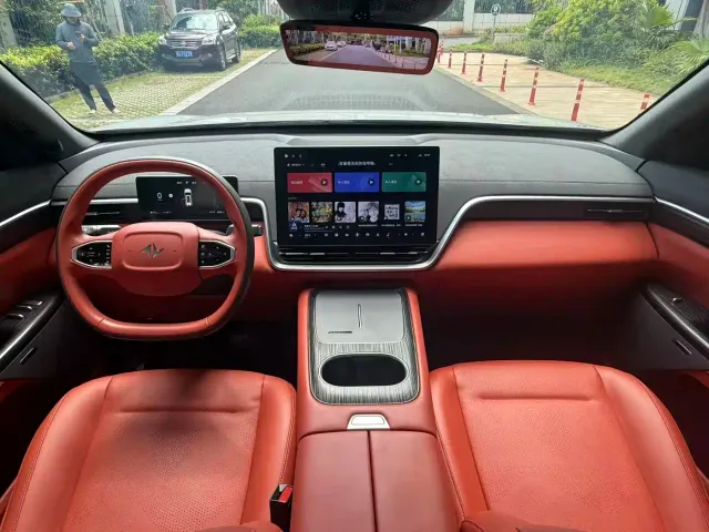 Dongfeng eπ 008 — Фото автомобиля 6